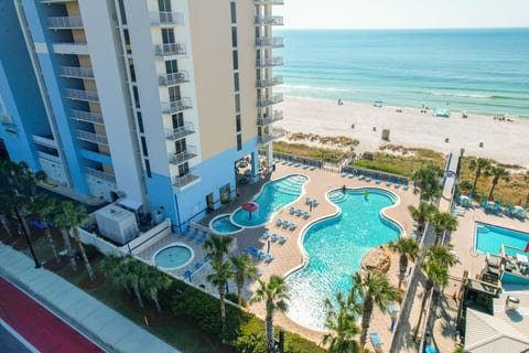 Emerald Waters Escape - The Majestic (PCB, FL)