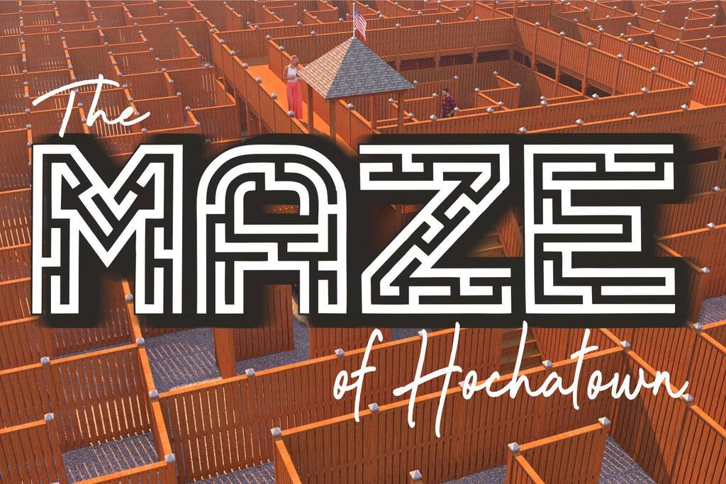 Guests love visiting the Maze of Hochatown! How fast can you do it??