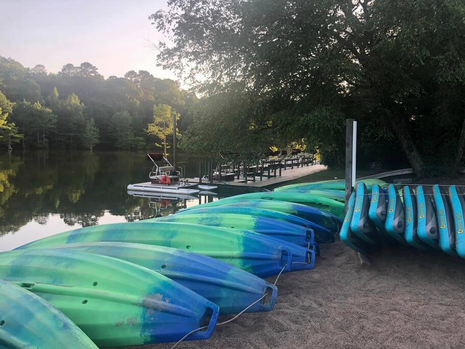 Kayak or paddle board or maybe both?? Whatever you enjoy most, you can rent it at Beaver's Bend State Park & enjoy the beautiful scenery surrounding you! (Life jackets are provided.)