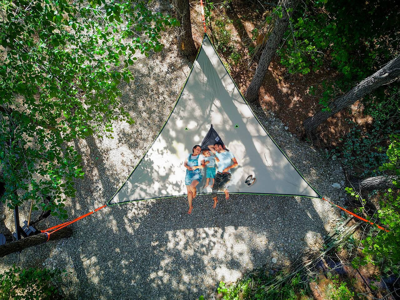 Enjoy this unique GIANT hammock for the whole family!