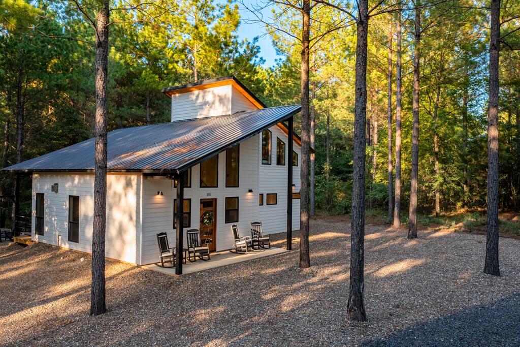Peaceful, quiet cabin in Broken Bow Oklahoma