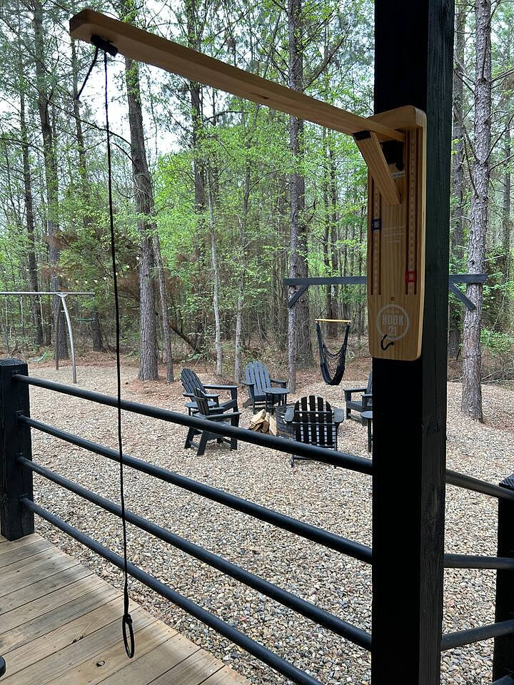 New hook & ring game! Keep score while you have some friendly competition with friends & family playing this game all ages can enjoy! 