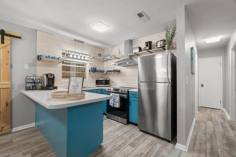 Newly Renovated Kitchen