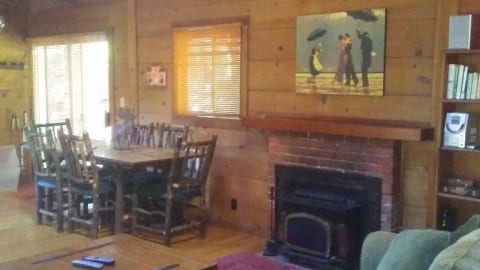 The Cabin on Fitch Mountain