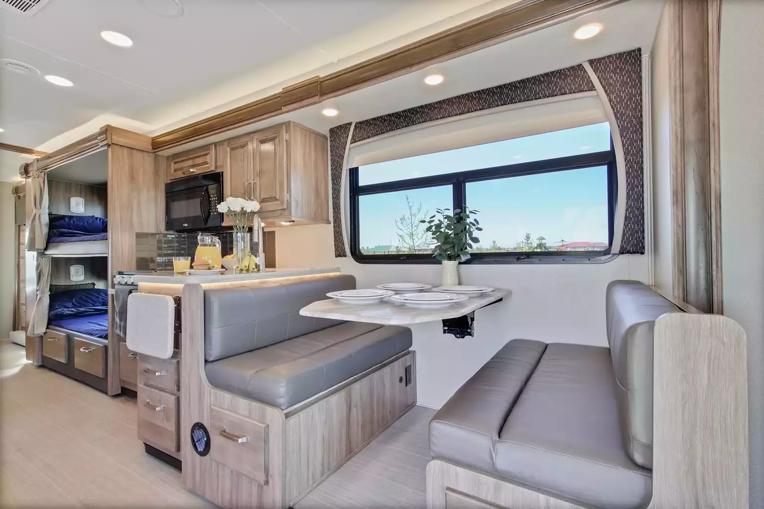 jayco-greyhawk-31fp-prestiege-package-(bunks)/