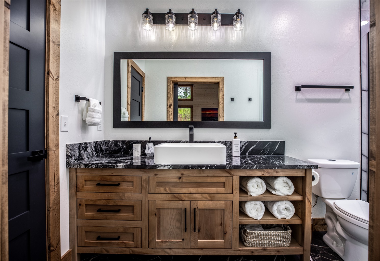 Master #1 Bath Master #1 Bath - Once Upon A Pond - Broken Bow