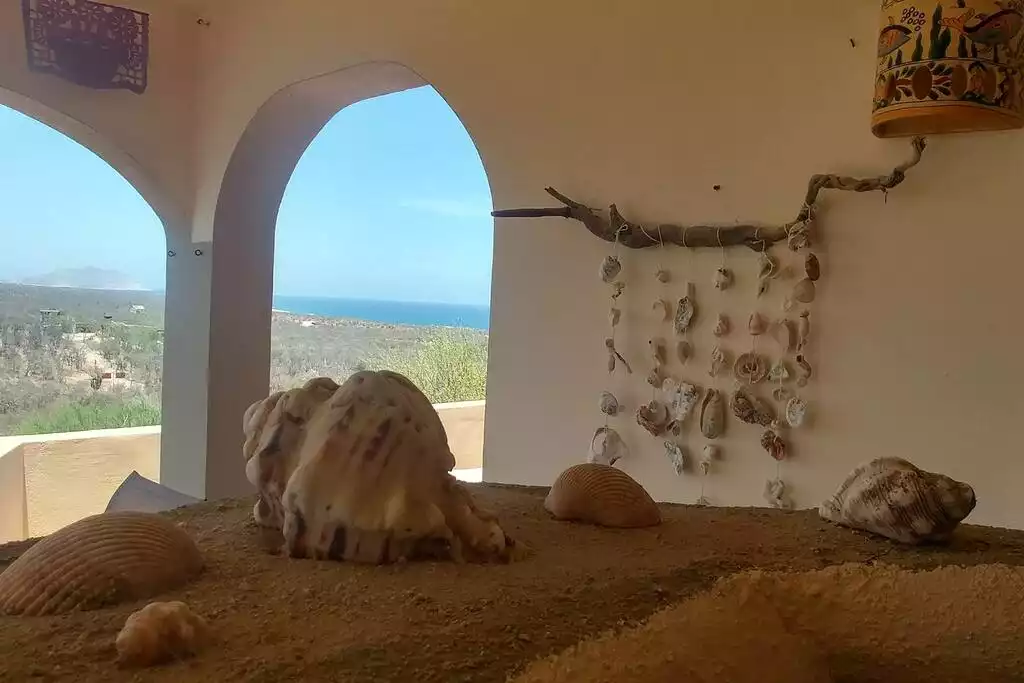 Main floor porch - Casa El Coyote,3BR house with pool near Cabo Pulmo - Cabo Pulmo