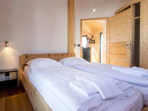 #3 mit IR-Sauna & Sprudelwanne