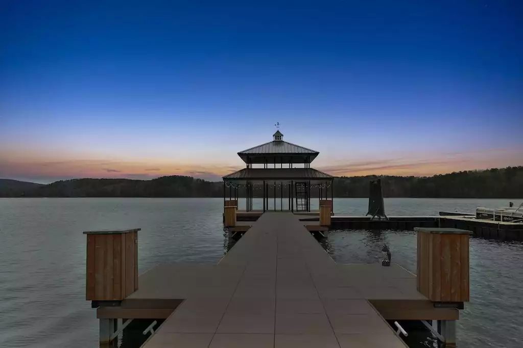 Marina and viewing tower - Cherry Pines - Cherokee County