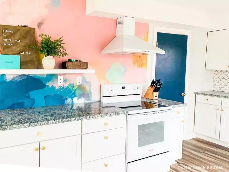 Enjoy our fully equipped kitchen. Enjoy our fully equipped kitchen. - Oyster Creek Retreat - White Stone