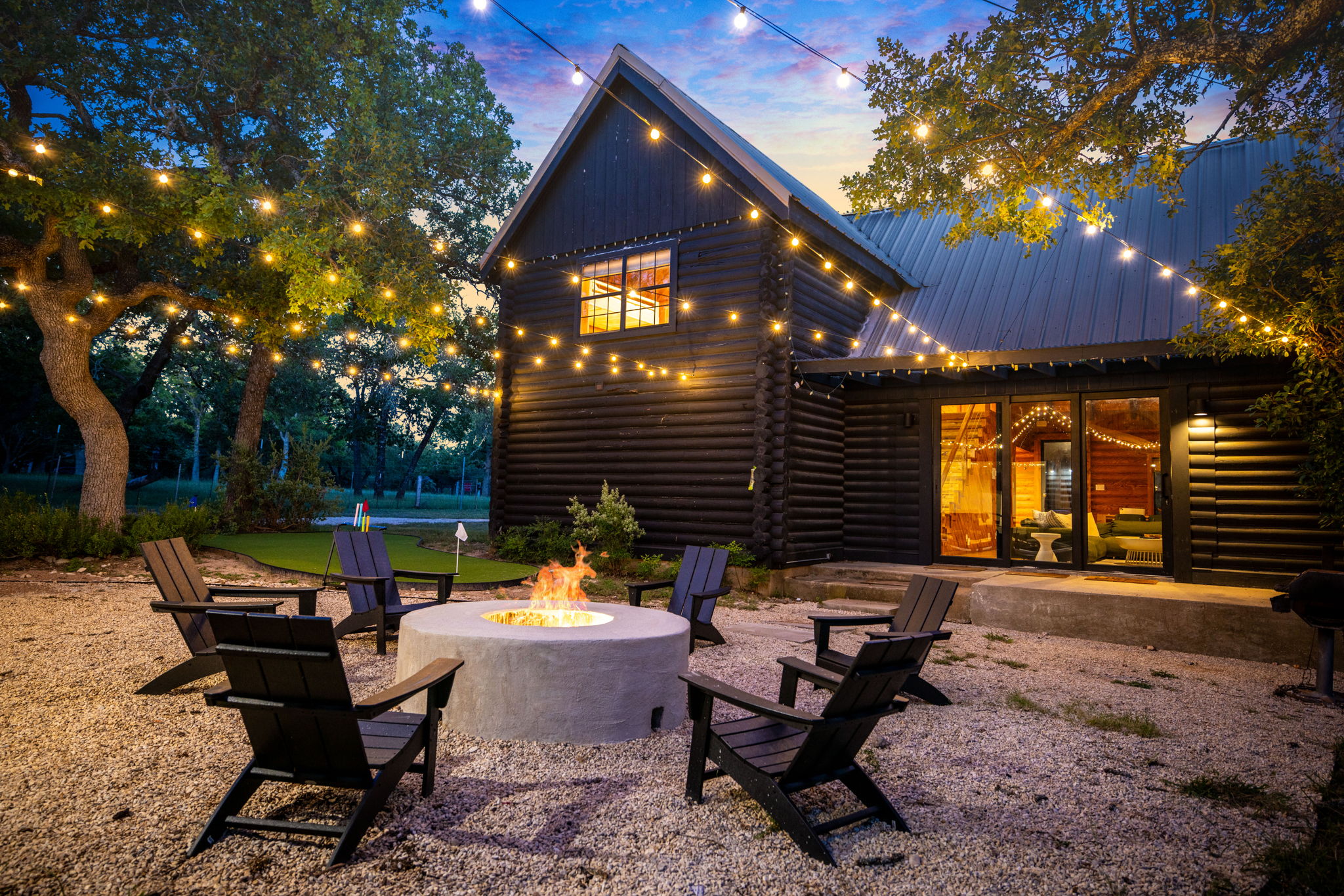 Fredericksburg Log Cabin