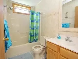 bathroom1