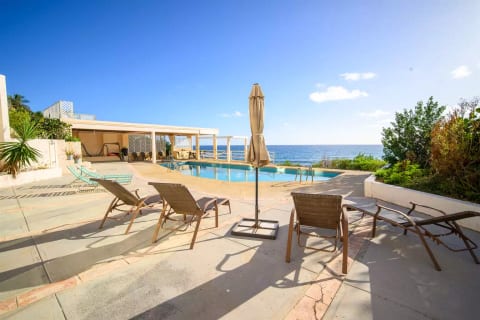 Pool/Ocean View