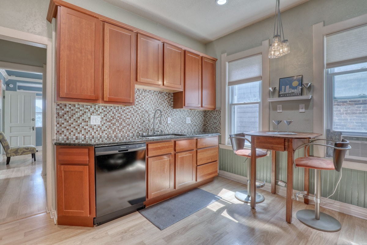 Best Airbnb Experience with Garage Balcony & Patio image 5