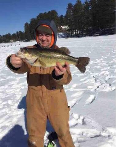 Lake House on Belleau Lake; Hot Tub, Kayaks! - Wakefield Lake House on Belleau Lake; Hot Tub, Kayaks! - Wakefield