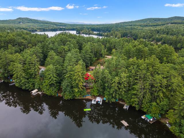 Lake House on Belleau Lake; Hot Tub, Kayaks! - Wakefield Lake House on Belleau Lake; Hot Tub, Kayaks! - Wakefield