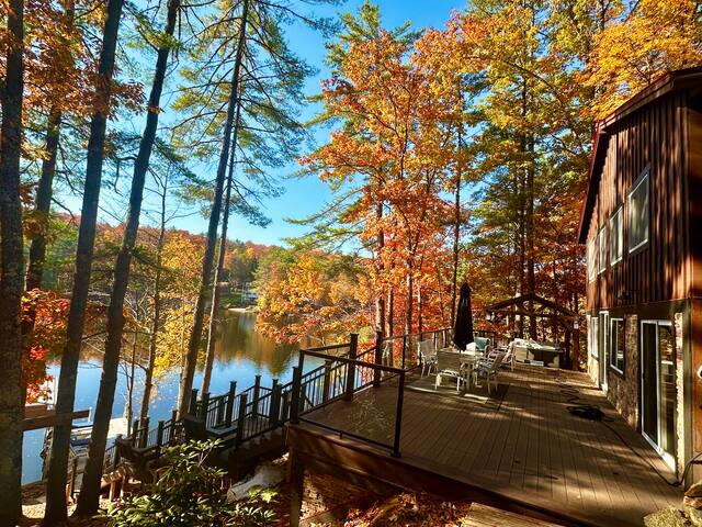 Lake House on Belleau Lake; Hot Tub, Kayaks! - Wakefield Lake House on Belleau Lake; Hot Tub, Kayaks! - Wakefield