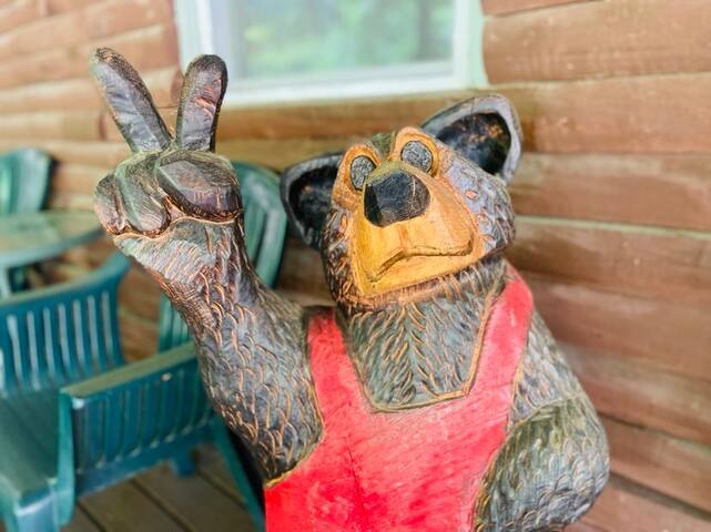 Lake House on Belleau Lake; Hot Tub, Kayaks! - Wakefield Lake House on Belleau Lake; Hot Tub, Kayaks! - Wakefield