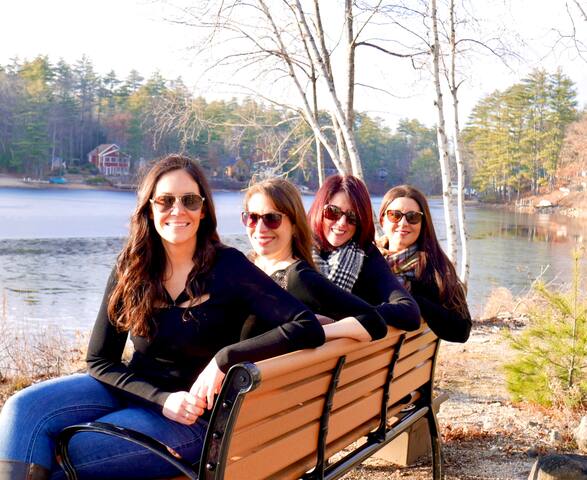 Lake House on Belleau Lake; Hot Tub, Kayaks! - Wakefield Lake House on Belleau Lake; Hot Tub, Kayaks! - Wakefield