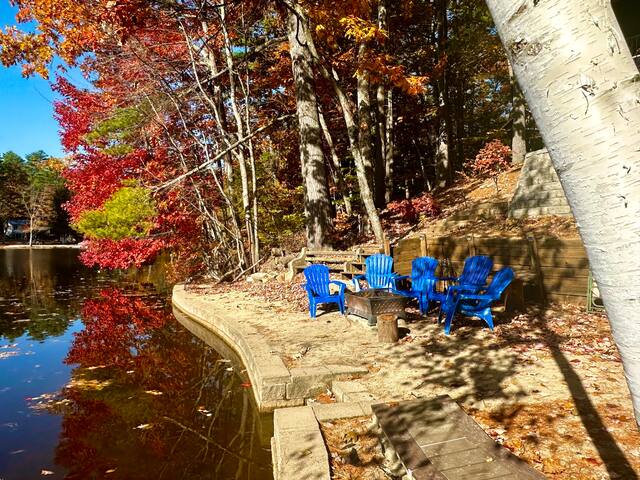 Lake House on Belleau Lake; Hot Tub, Kayaks! - Wakefield Lake House on Belleau Lake; Hot Tub, Kayaks! - Wakefield