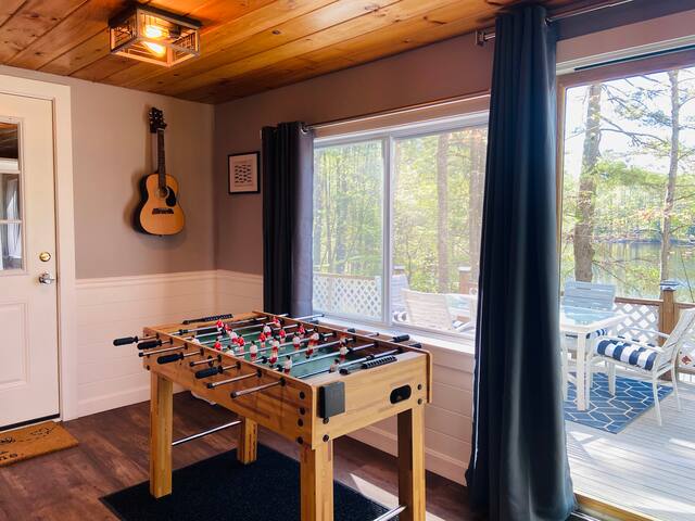 Lake House on Belleau Lake; Hot Tub, Kayaks! - Wakefield Lake House on Belleau Lake; Hot Tub, Kayaks! - Wakefield