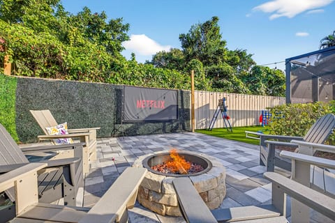 Florida Vacation Pool Home in Largo