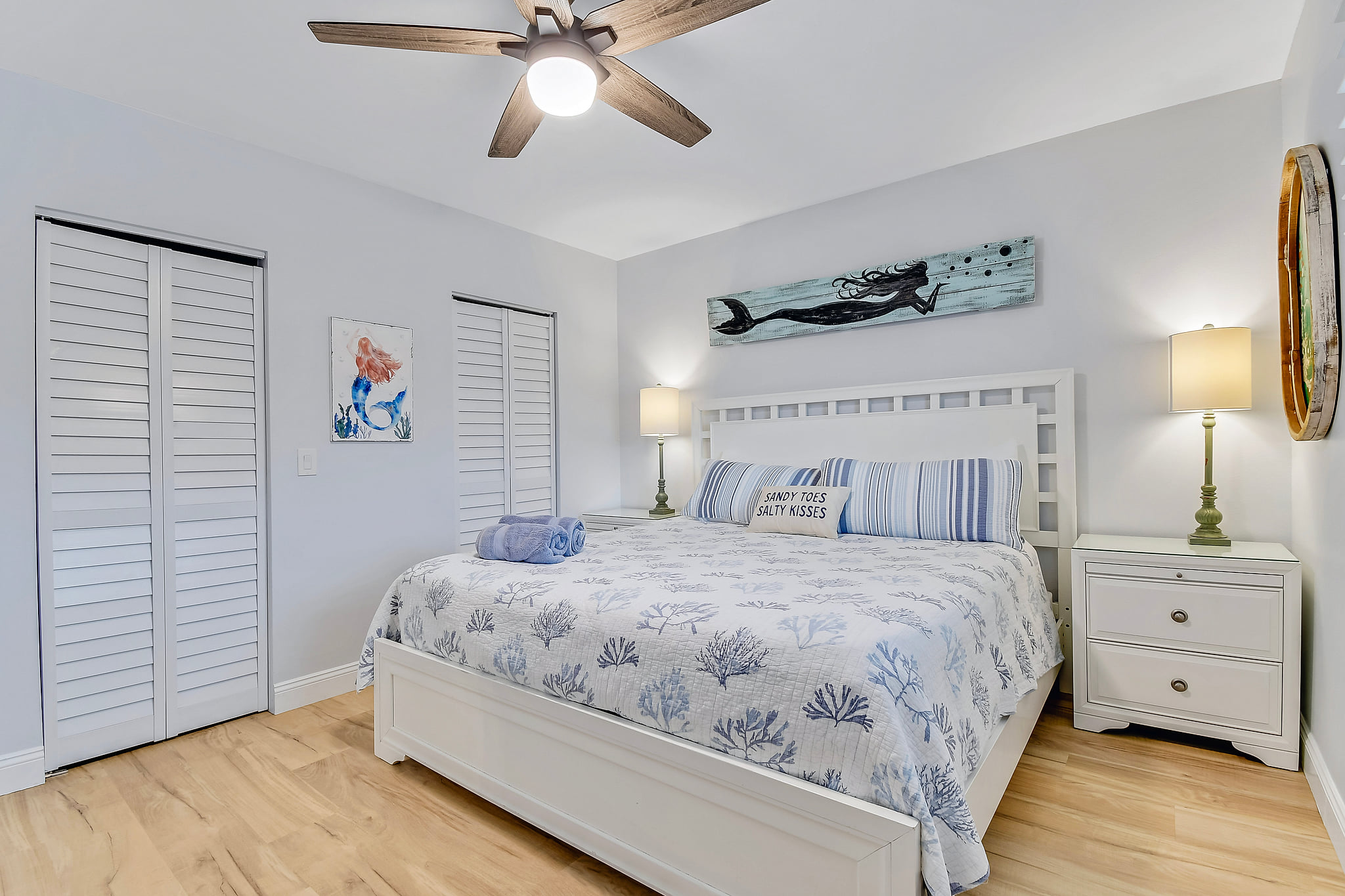 Funshine Pointe Capri - Newly Renovated - Intercoastal Views