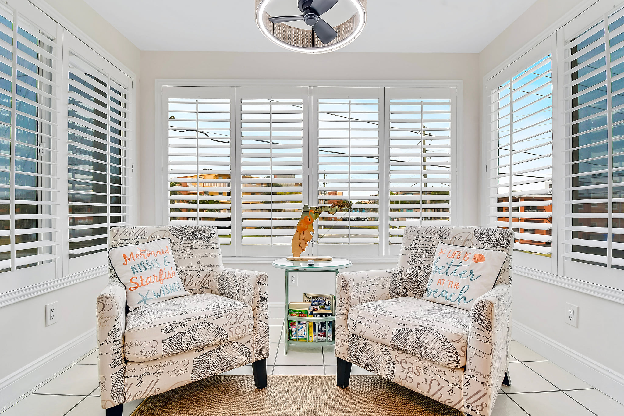 Funshine Pointe Capri - Newly Renovated - Intercoastal Views