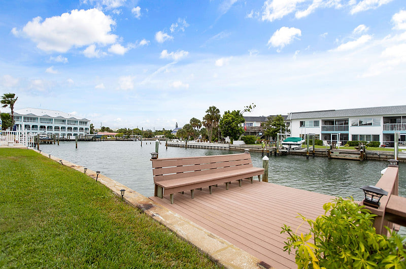 Funshine Pointe Capri - Newly Renovated - Intercoastal Views