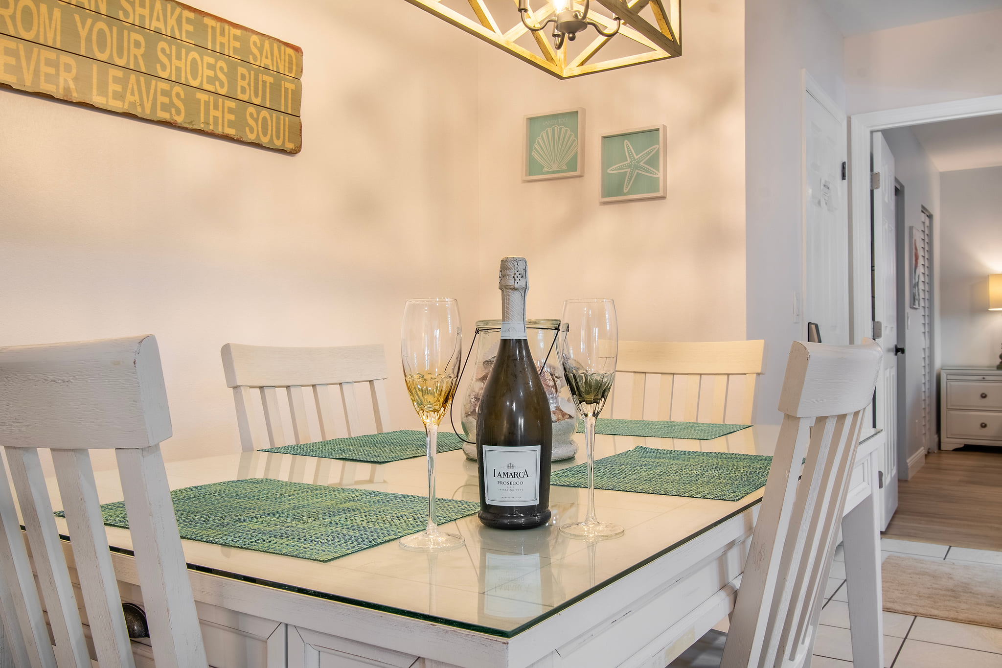 Funshine Pointe Capri - Newly Renovated - Intercoastal Views