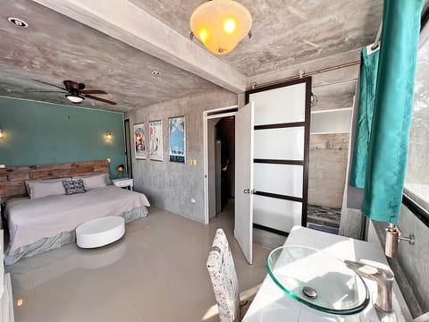 Aqua4 Beachside