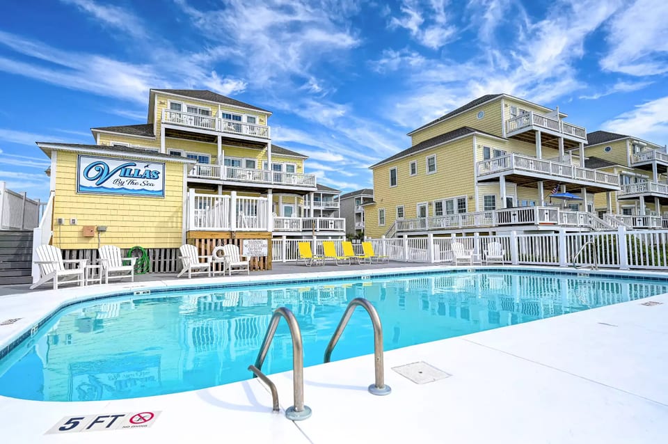 3 level ocean front home - right side