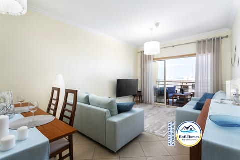 BnB Homes Apartment with Ocean view Terrace