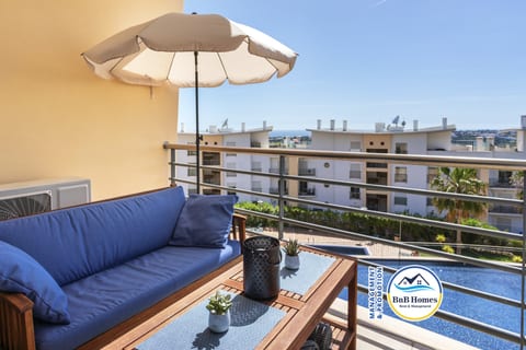 BnB Homes Apartment with Ocean view Terrace