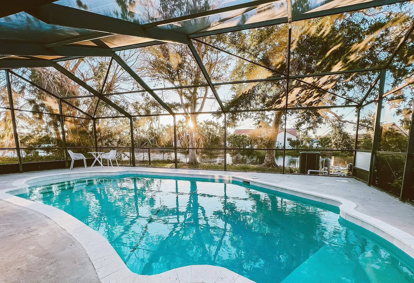 Large Pool with shallow end, deep end and swim out / lounge on deep end.