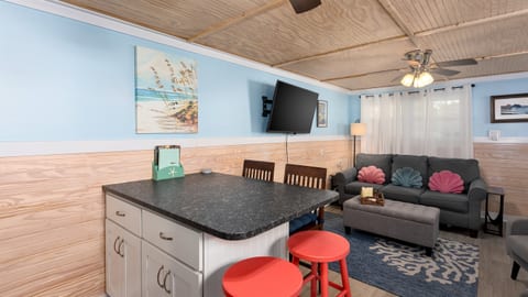 Lil'TipSea on Topsail Beach- Downstairs Only