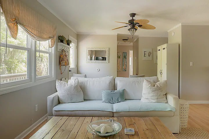 Entry leads to open Living Room/Dining Room