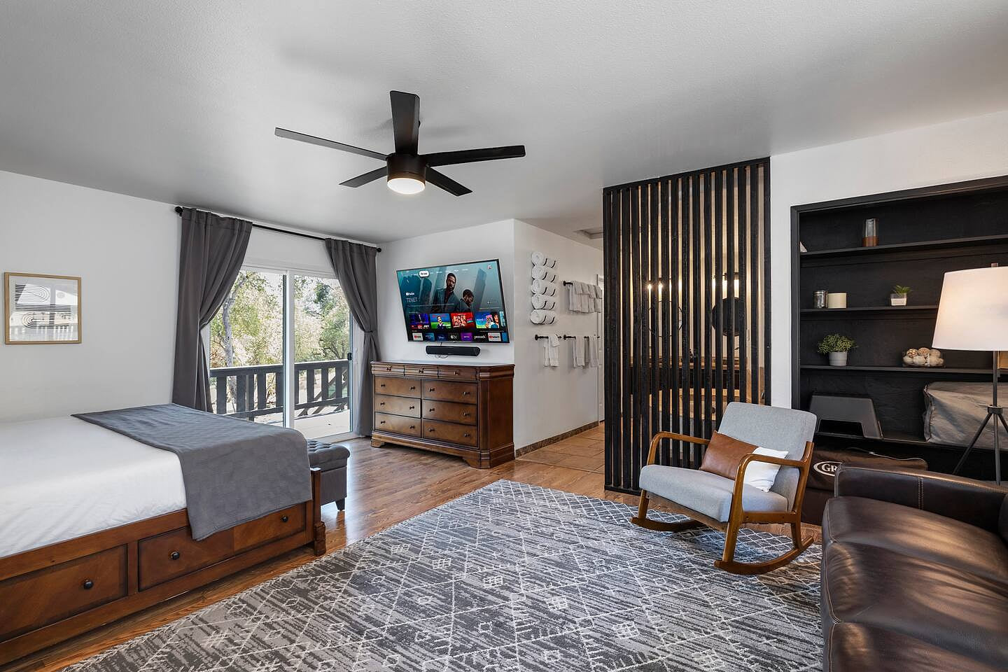 BOM sleeps 22 | GameRM | Badger Pass | karaoke!