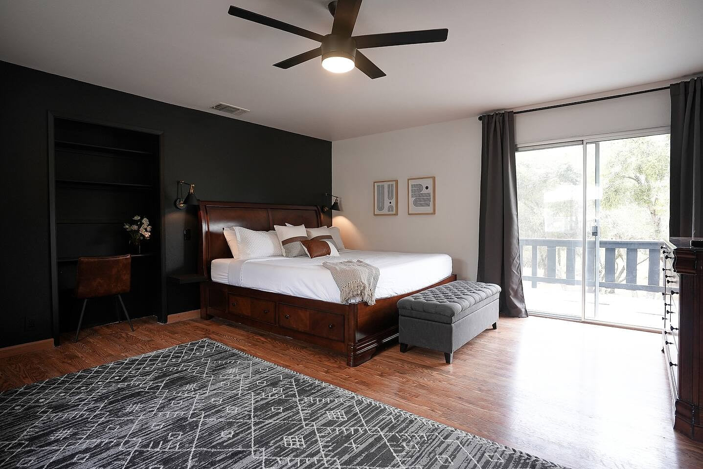 Master Room | King bed | Walk out to enjoy the outdoors!  