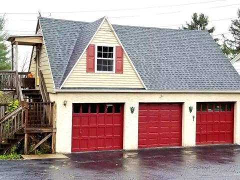 Carriage House, or Cabin with balcony above 3 car garage. https://sanctuaryoftheswan.com Wellness whole home hotel. 4 entire homes in nature. No parking lot views. BEST extended stay in Berks County, PA. swanhotel sanctuaryhotel extenedstayhotel extendedstay monthlyhotel longtermhotel travelnurses rn exelon