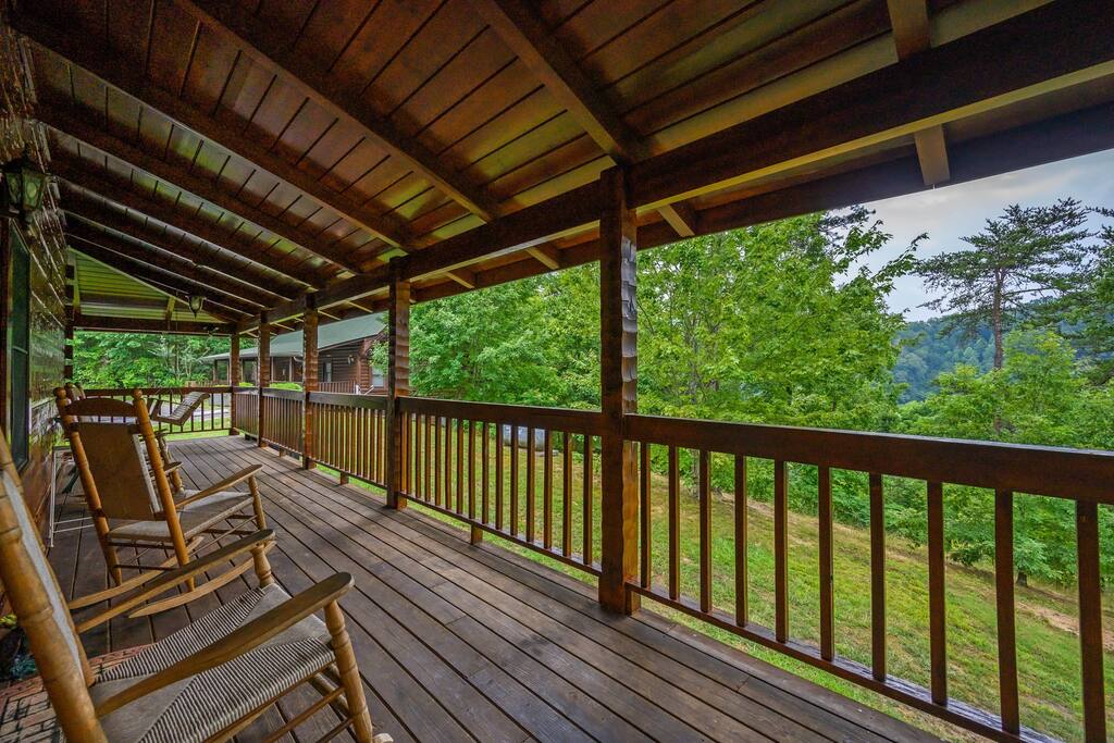 Wonderful wooded views in the smokies.