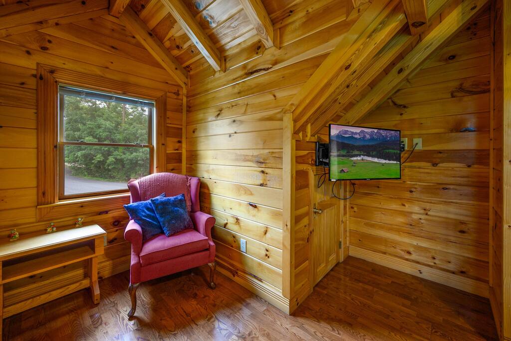 modern-hot-tub-game-room-fire-pit-pool-fish/