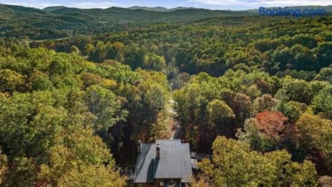 Honeysuckle Chalet