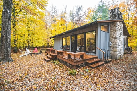 Pet-Friendly, Cozy Cottage in Northern Door County image 2