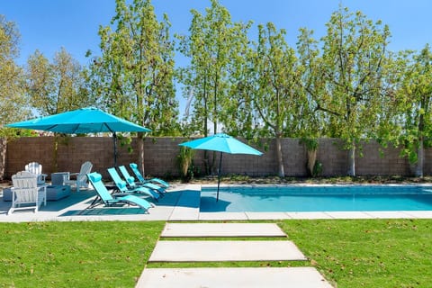 AMAZING*POOL*Hot tub*PingPong*Arcade*DesertHaven*