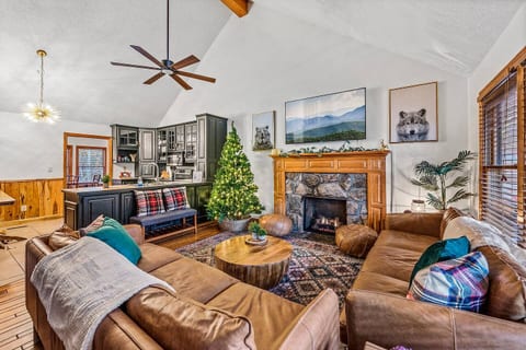 Prime Location❤2x King Beds❤PoolTable❤Shuffleboard