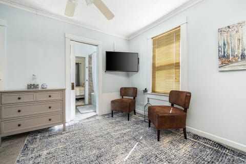 ⭐Cutest⭐Nibley Park Bungalow