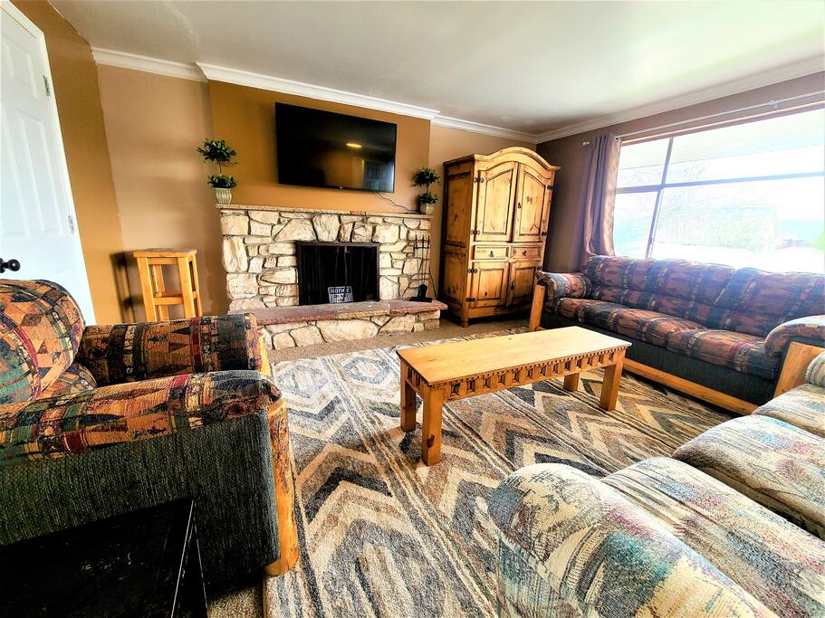 cottonwood-comfortquick-access-to-all-the-slopes/