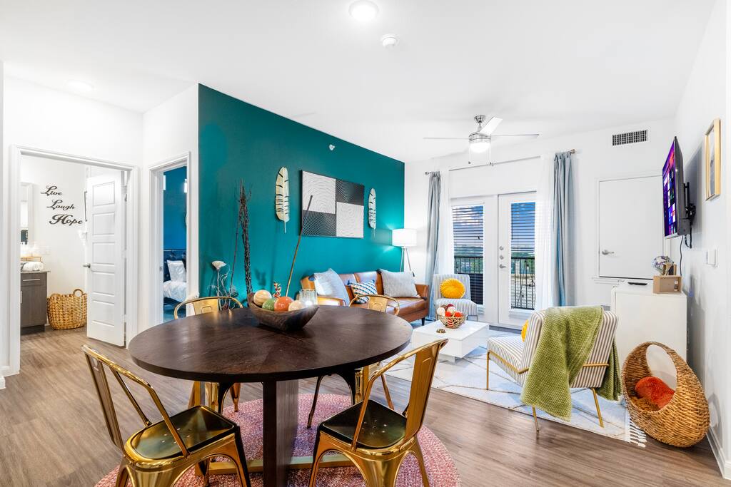 Unplug, relax and enjoy a family meal/time around this beautifully designed dining table for four. Need additional space?  No problem, pull up the bench nearby or the bar stools—plenty of options to create fantastic family memories during your stay.