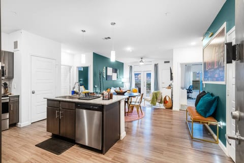 Zenful Affirmations offers a beautiful open floor plan design with plenty of space and options for family and friends to sit around and vibe. Everyone is welcome. Our home is your home!